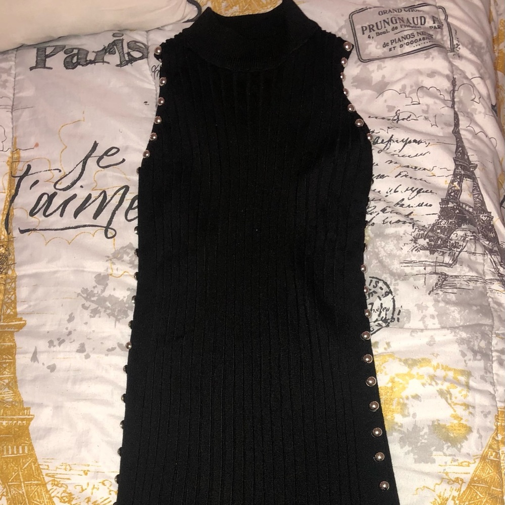 Long black dress